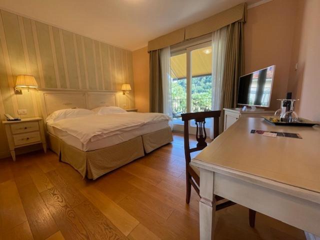 Villa Palmira Kinderfreies Hotel Cannobio Bagian luar foto