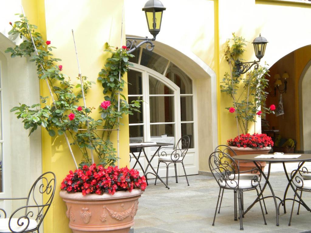 Villa Palmira Kinderfreies Hotel Cannobio Bagian luar foto